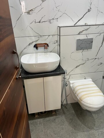 Bathroom in 1 BHK Apartment at Patiala Road – for Sale