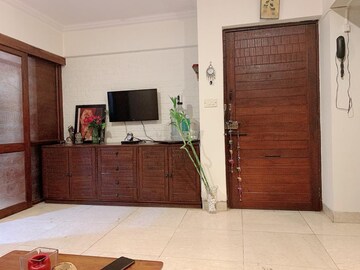 Living Room in 1 BHK Apartment at Andheri West – for Rent