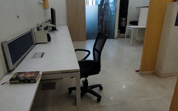 Office Space For Rent in Cosmos CHS Kurla, Kurla East