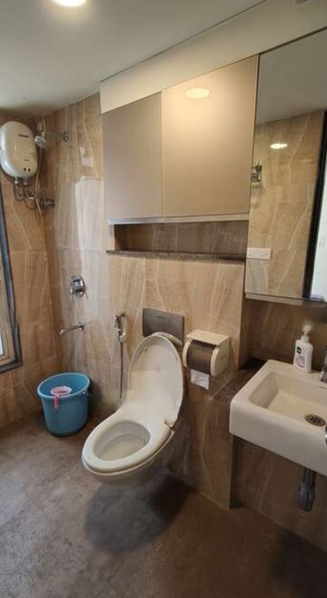  2 BHK Apartment at Lodha Amara New Tower, Kolshet Road – for Rent