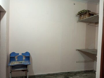 Furnished Amenities in 1 RK Builder Floor at Sector 41 – for Rent