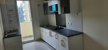 Kitchen in 3 BHK Apartment at Doon Golden Manor, Makka Wala – for Rent