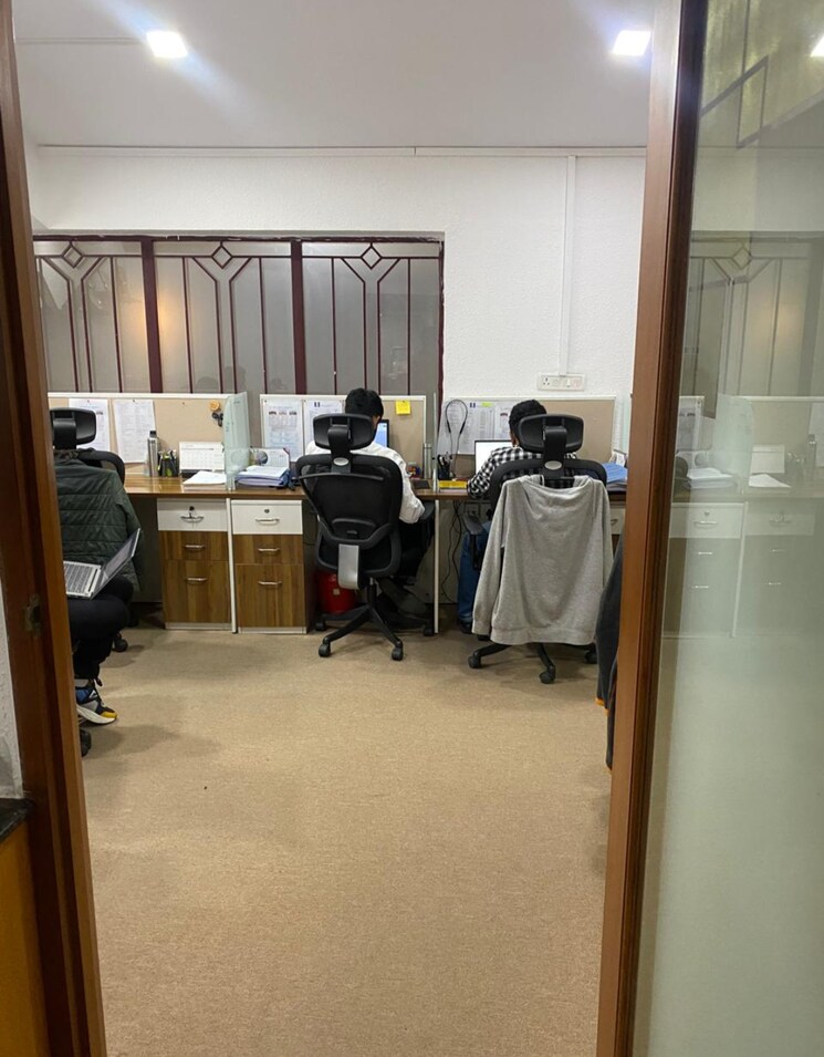 Team Area, kareem-towers Commercial Office Space 1450 Sq.Ft. In Vasanth Nagar Bangalore 8156015