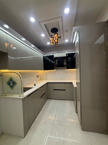 Kitchen in 3 BHK Builder Floor at Uttam Nagar – for Rent