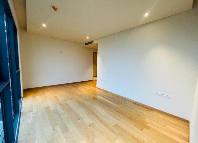 Room, embassy-lake-terrace 4 Bedroom 4367 Sq.Ft. Apartment In Hebbal Bangalore 8156034