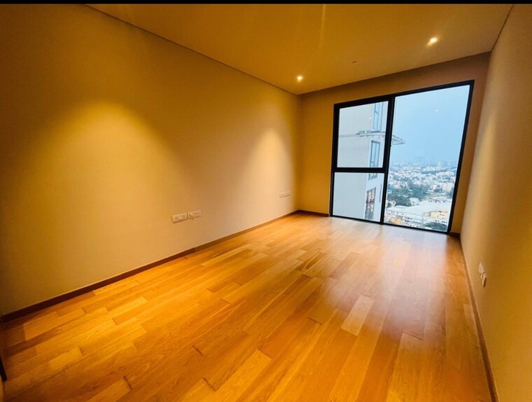 Room, embassy-lake-terrace 4 Bedroom 4367 Sq.Ft. Apartment In Hebbal Bangalore 8156034