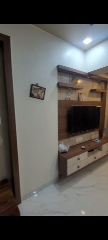 Furnished Amenities in 1 BHK Apartment at JB Shine, Chembur – for Rent