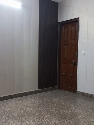 Furnished Amenities in 3 BHK Builder Floor at Sector 37 – for Rent