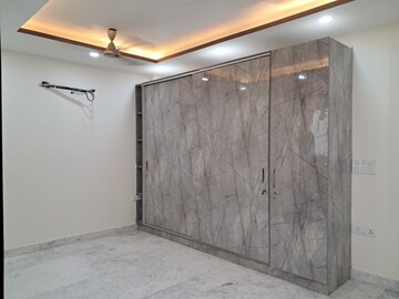 Bedroom in 6+ BHK Independent House at Saket – for Rent