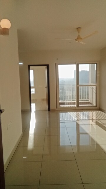 Room in 2 BHK Apartment at Ramky One Karnival, Electronic City Phase I – for Rent