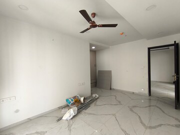 Room in 3 BHK Apartment at Jayabheri The Summit, Narsingi – for Rent