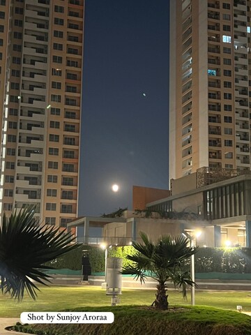 3 BHK Apartment – Exterior View View at Shapoorji Pallonji Joyville Phase 2, Sector 102 - for Rent