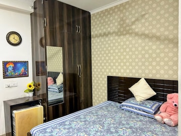 Bedroom in 2.5 BHK Apartment at Mahagun Mywoods, Sector 16c Greater Noida – for Rent
