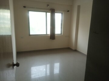 Room in 3 BHK Apartment at Chandkheda – for Rent