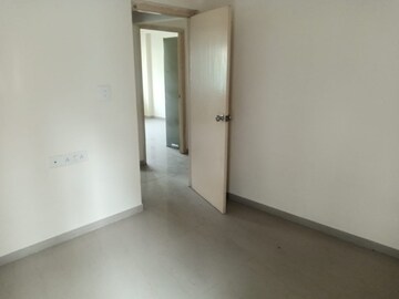 Room in 3 BHK Apartment at Chandkheda – for Rent
