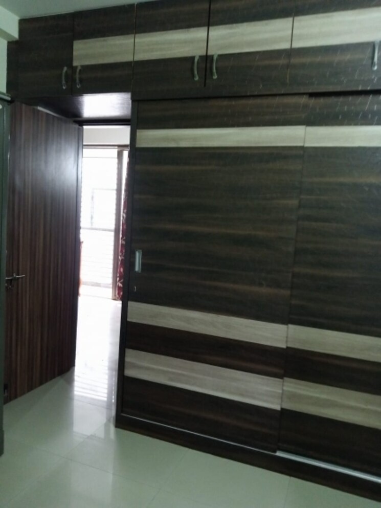 Room, chandkheda 2 Bedroom 128 Sq.Yd. Apartment In Chandkheda Ahmedabad 8156276
