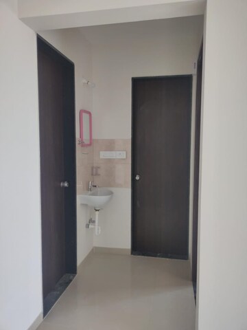 Room in 1 BHK Apartment at Yashwin Orizzonte, Kharadi – for Rent