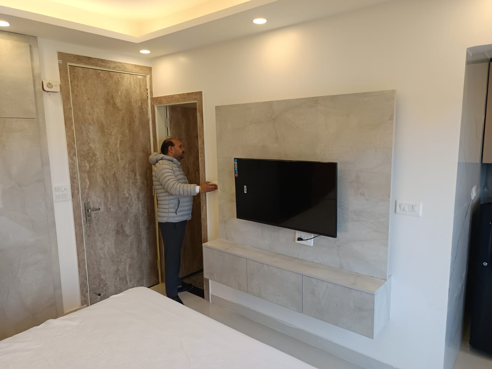 3 BHK + Servant Room Apartment For Sale in Conscient Hines Elevate