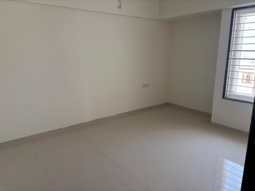 Room in 3 BHK Apartment at Ghorpadi – for Sale