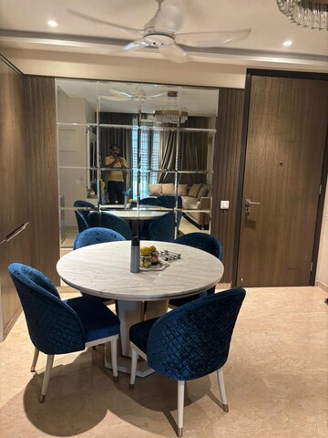 Furnished Amenities in 2 BHK Apartment at Hiranandani Castle Rock, Powai – for Rent