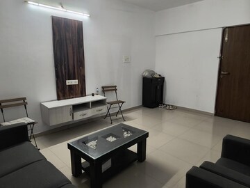 Team Area in 2 BHK Apartment at Gera Park View, Kharadi – for Rent