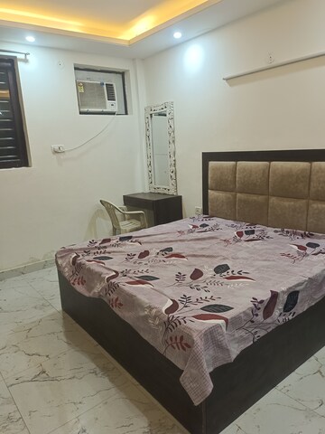 Bedroom in 1 BHK Builder Floor at Ansal Sushant Lok I, Sector 43 – for Rent