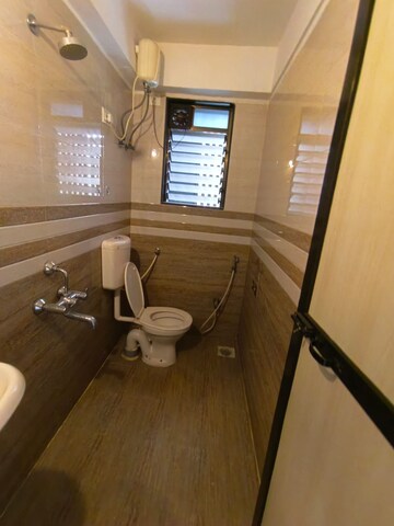 Kitchen in 2.5 BHK Apartment at Grace Mass Metropolis, Chembur – for Rent