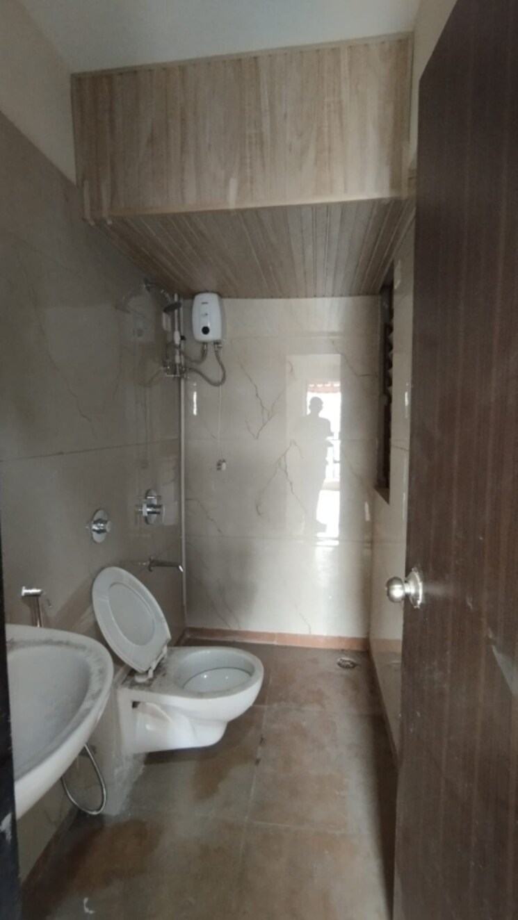 Bathroom, raunak-city-sector-4 1 Bedroom 609 Sq.Ft. Apartment In Kalyan West Thane 8156690