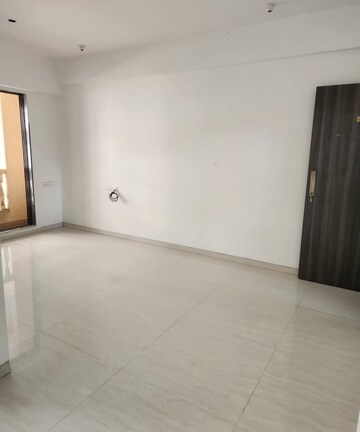 Room in 1 BHK Apartment at Raunak City Phase 3, Kalyan West – for Rent