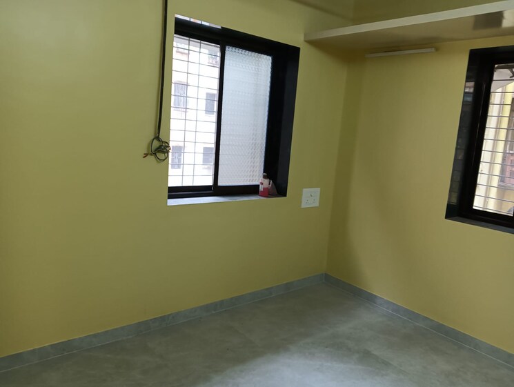Room, dombivli west 1 Bedroom 550 Sq.Ft. Apartment In Dombivli West Thane 8156759