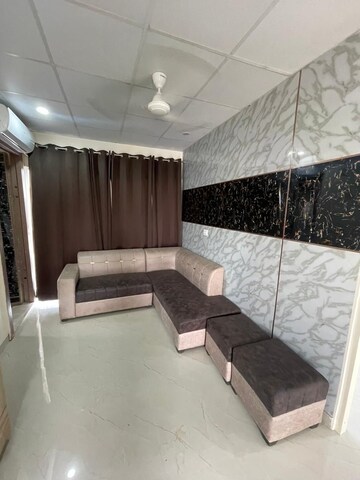 Team Area in 2 BHK Builder Floor at Ansal Sushant Lok I, Sector 43 – for Rent