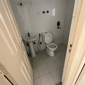 Bathroom in 2 BHK Apartment at Supertech Cape Town, Sector 74 – for Rent
