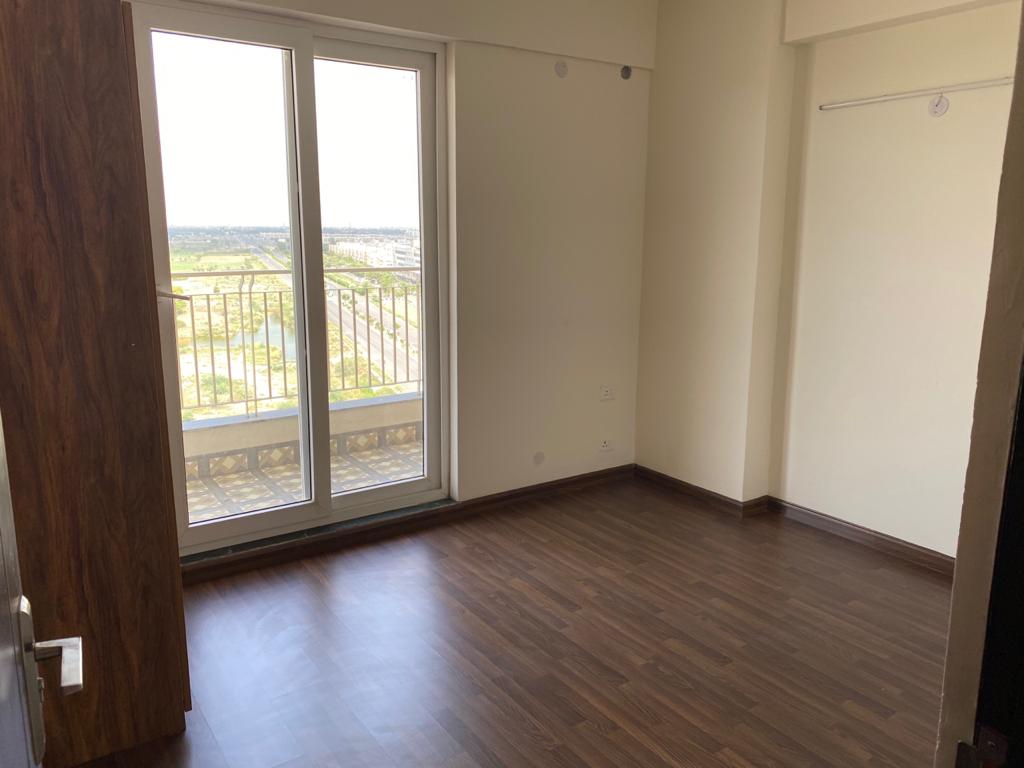 4 BHK + Study Room Builder Floor For Sale in BPTP Parkland Pride Phase 2