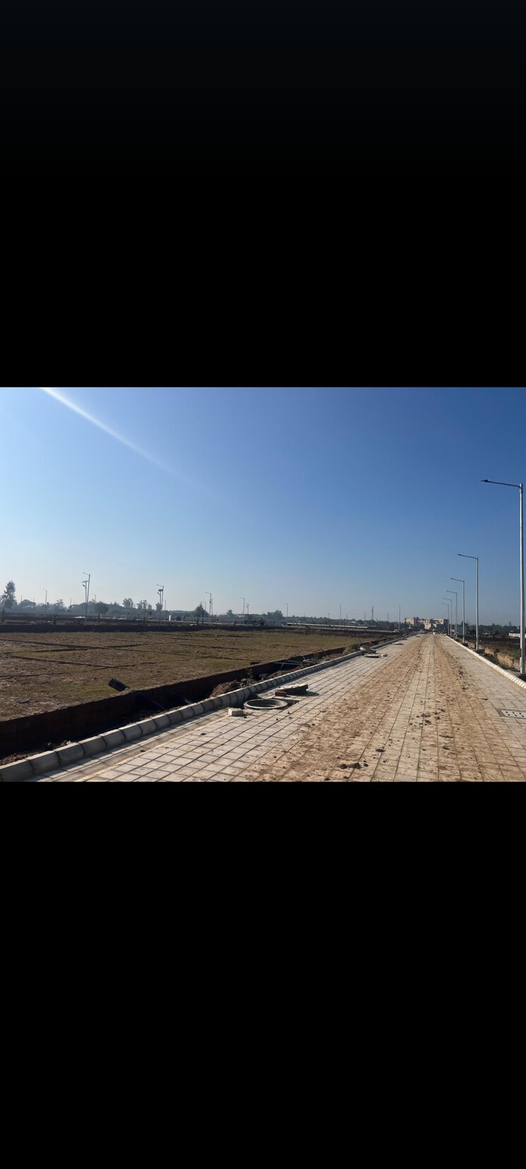 undefined, patiala road  100 Sq.Yd. Plot In Patiala Road Zirakpur 8156962