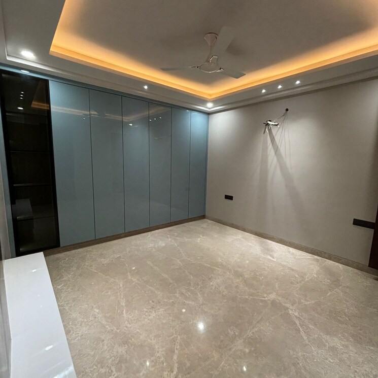 Room, janakpuri 4 Bedroom 2925 Sq.Ft. Builder Floor In Janakpuri Delhi 8156986