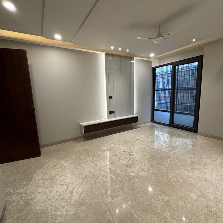 Room, janakpuri 4 Bedroom 2925 Sq.Ft. Builder Floor In Janakpuri Delhi 8156986