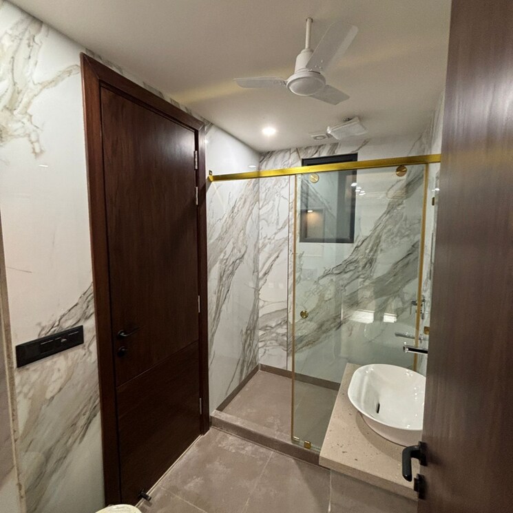 Bathroom, janakpuri 4 Bedroom 2925 Sq.Ft. Builder Floor In Janakpuri Delhi 8156986