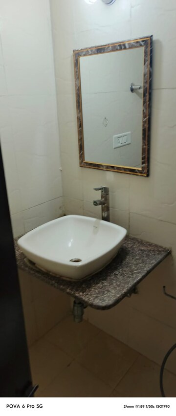 Master Bedroom in 2 BHK Apartment at Amrapali Eden Park, Sector 50 – for Rent
