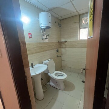 Bathroom in 2 BHK Apartment at Supertech Ecociti, Sector 137 – for Rent