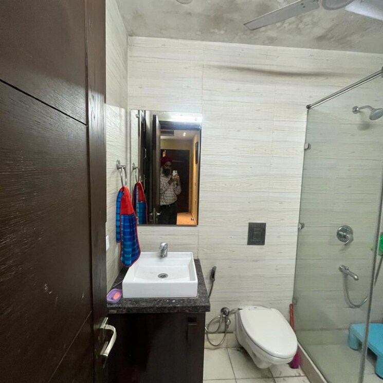 Bathroom, janakpuri 4 Bedroom 2925 Sq.Ft. Builder Floor In Janakpuri Delhi 8157040