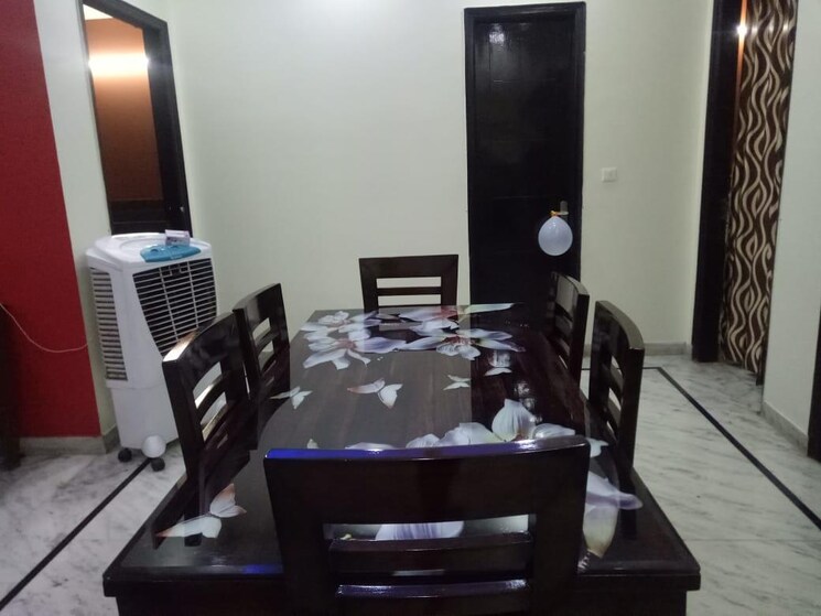 Gym, bptp-parkland 3 Bedroom 250 Sq.Ft. Builder Floor In Sector 75 Faridabad 8157084