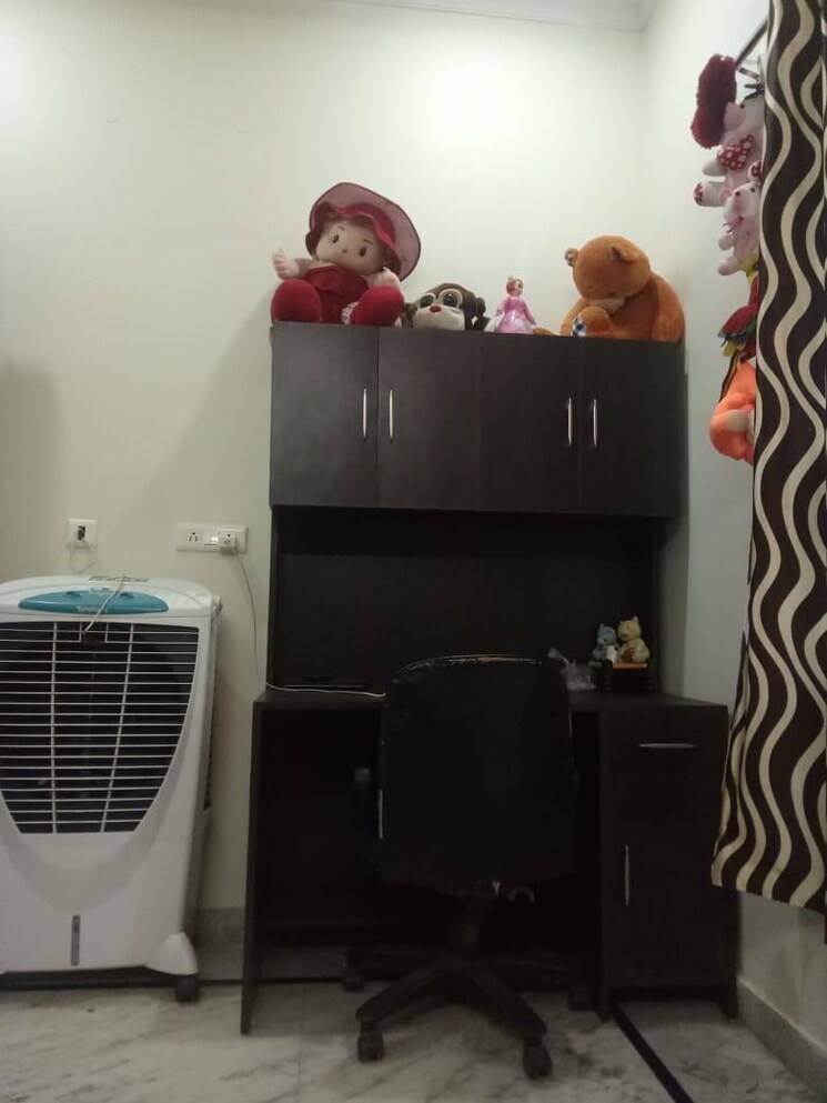 undefined, bptp-parkland 3 Bedroom 250 Sq.Ft. Builder Floor In Sector 75 Faridabad 8157084