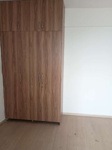Furnished Amenities in 4 BHK Apartment at DLF New Town Heights I, Sector 90 – for Sale