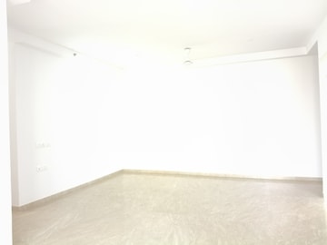 Room in 2 BHK Apartment at Hiranandani Delanna, Ghodbunder Road – for Sale