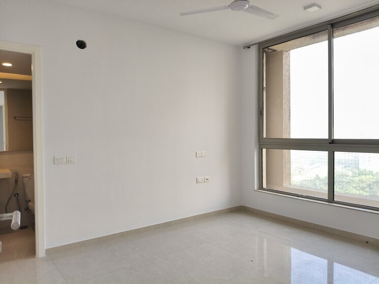 Room, hiranandani-delanna 2 Bedroom 750 Sq.Ft. Apartment In Ghodbunder Road Thane 8157140