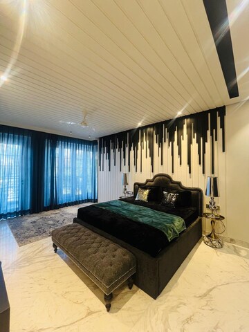 Bedroom in 4 BHK Builder Floor at Eros Rosewood City, Sector 49 – for Sale
