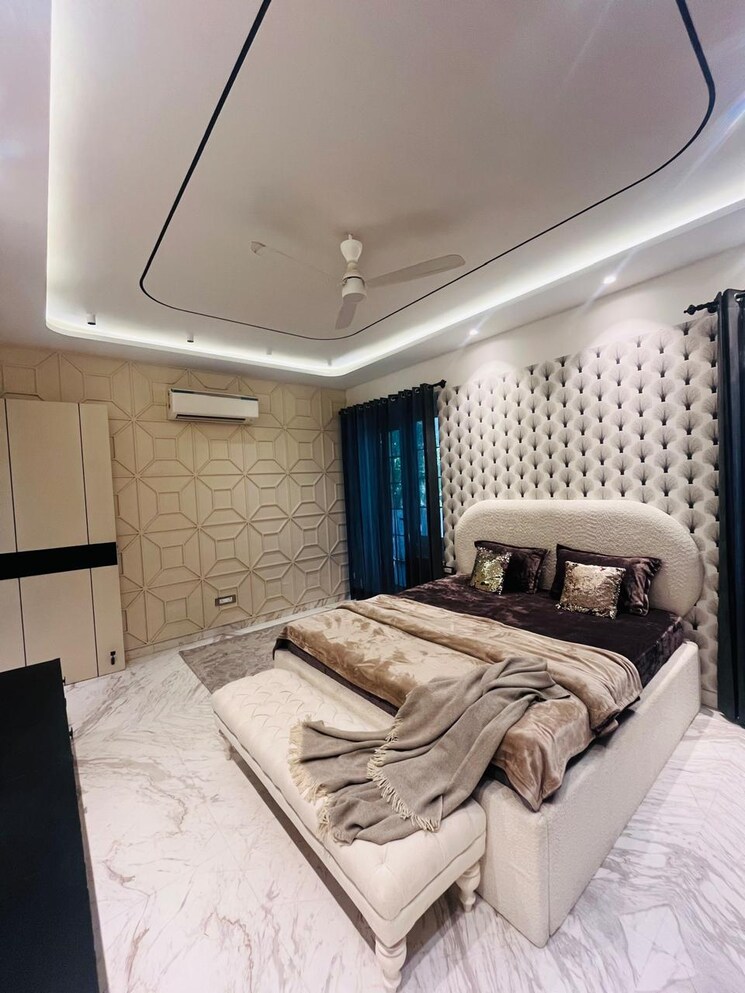 Bedroom, kohli-one-malibu-town 4 Bedroom 4500 Sq.Ft. Builder Floor In Sector 47 Gurgaon 8157186