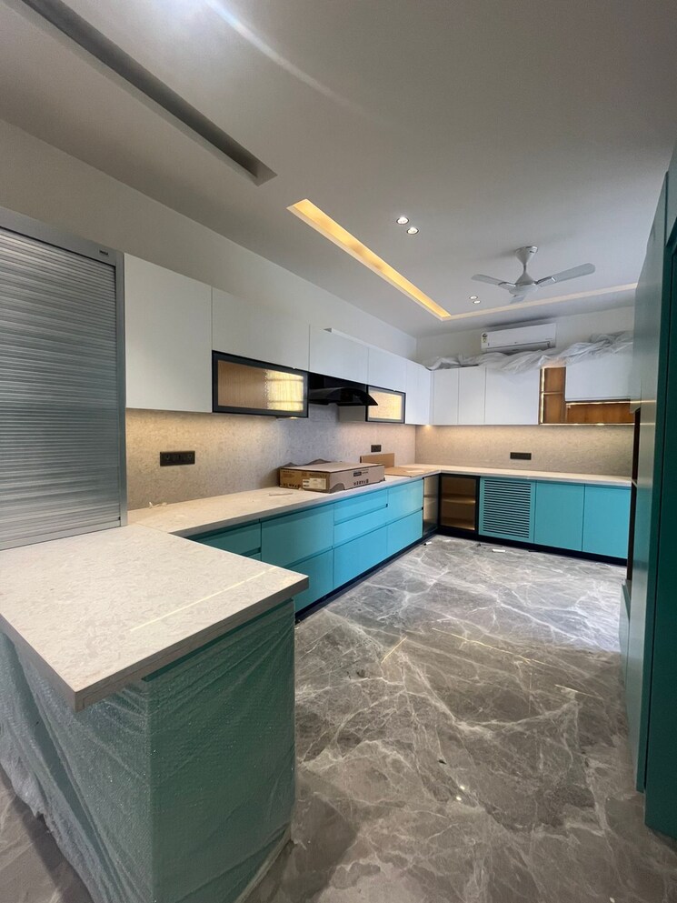 Kitchen, kohli-one-malibu-town 4 Bedroom 3240 Sq.Ft. Builder Floor In Sector 47 Gurgaon 8157254