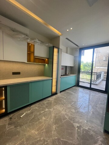 Kitchen in 4 BHK Builder Floor at Kohli One Malibu Town, Sector 47 – for Sale