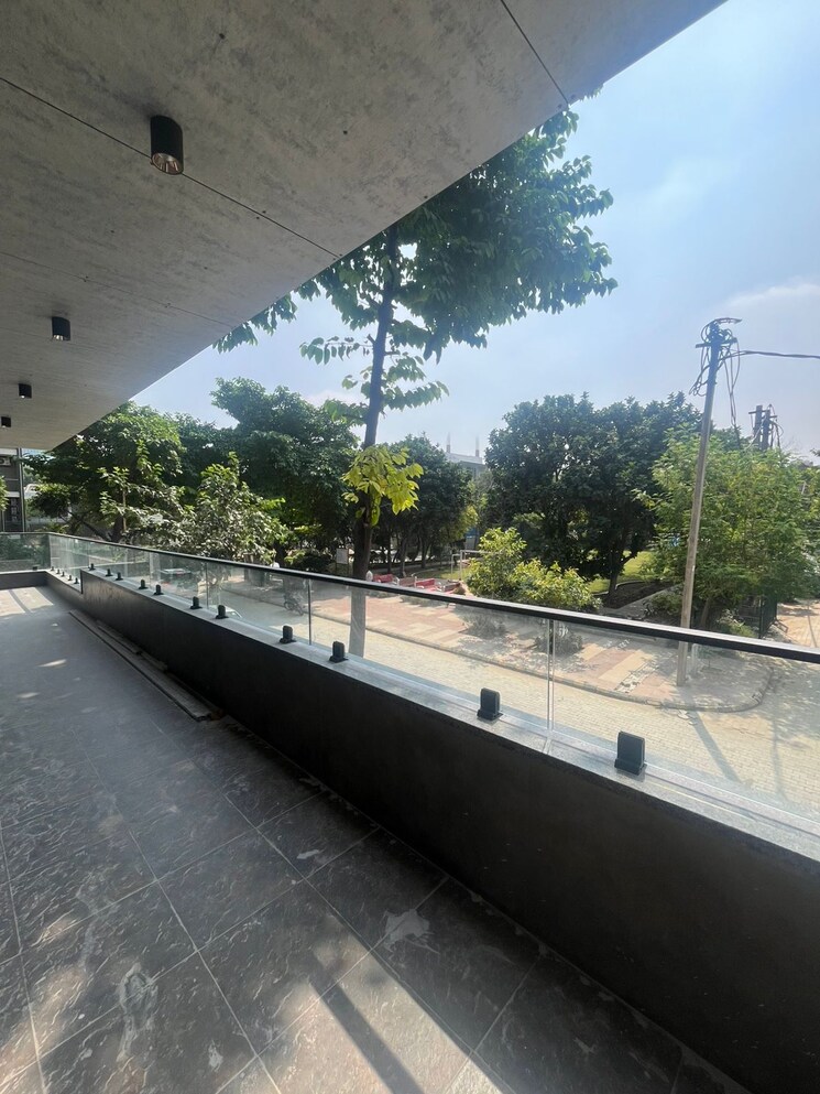 Balcony, kohli-one-malibu-town 4 Bedroom 3240 Sq.Ft. Builder Floor In Sector 47 Gurgaon 8157254